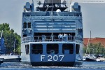 Fregatte Bremen (F 207) von Achtern