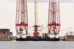 Nordhafen: Schwimmkran Rambiz ist heute in Wilhelmshaven angekommen